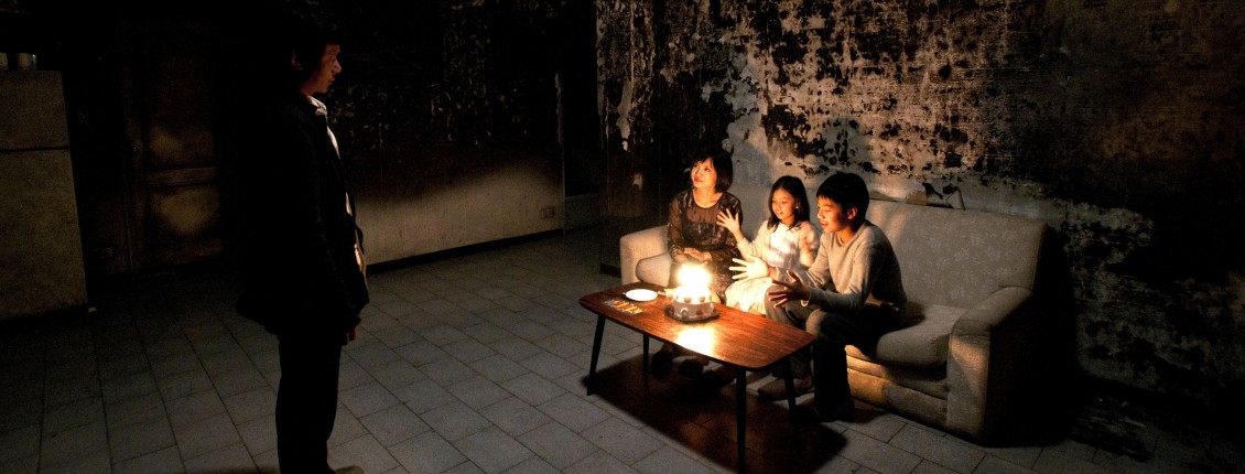 Stray Dogs | Film Review | Slant Magazine